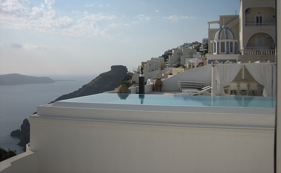 Hotels in Santorini