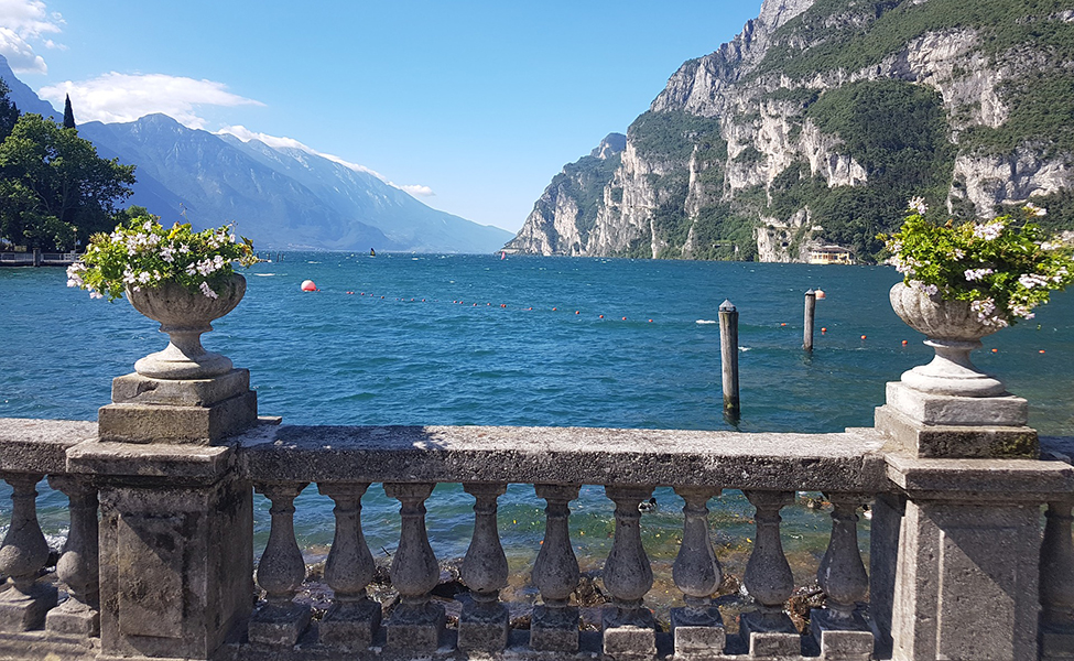 Balkon on the Italian lake Garda