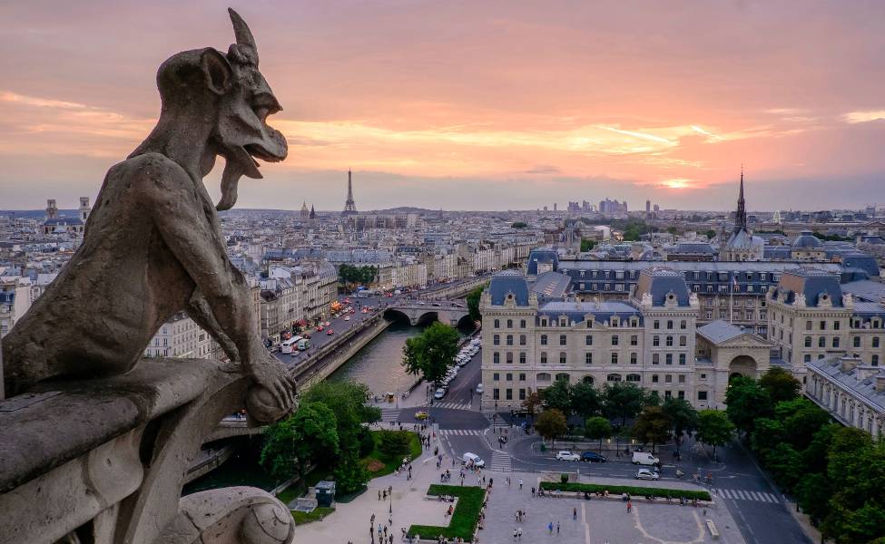 Panoramic views of Paris 