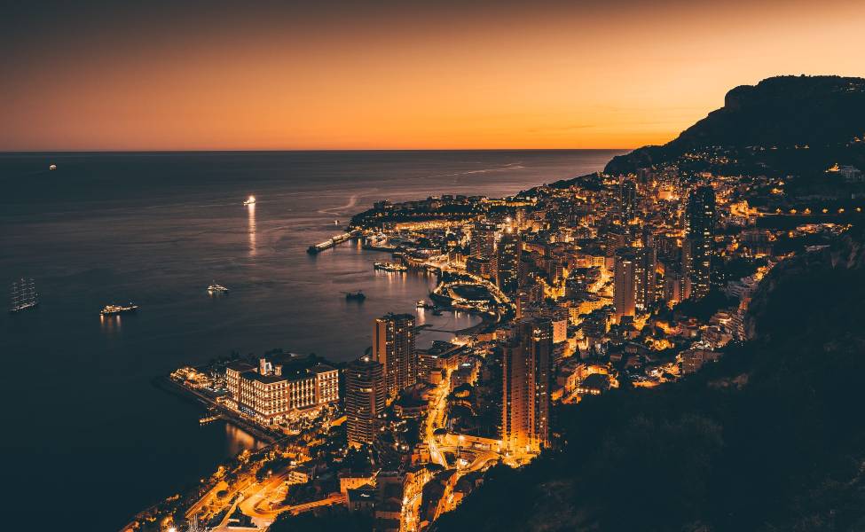 Monte Carlo at night 