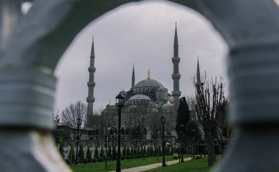 Mosque in Istanbul through the fence 