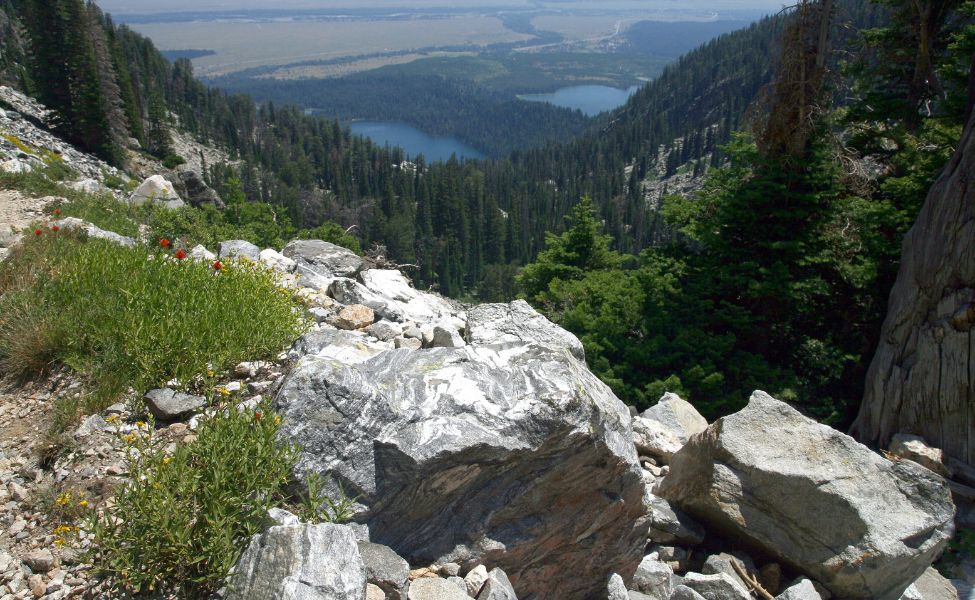 Viewpoint on rocks 