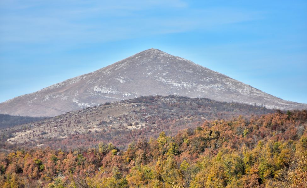 Pyramid-shaped top of a mountain 