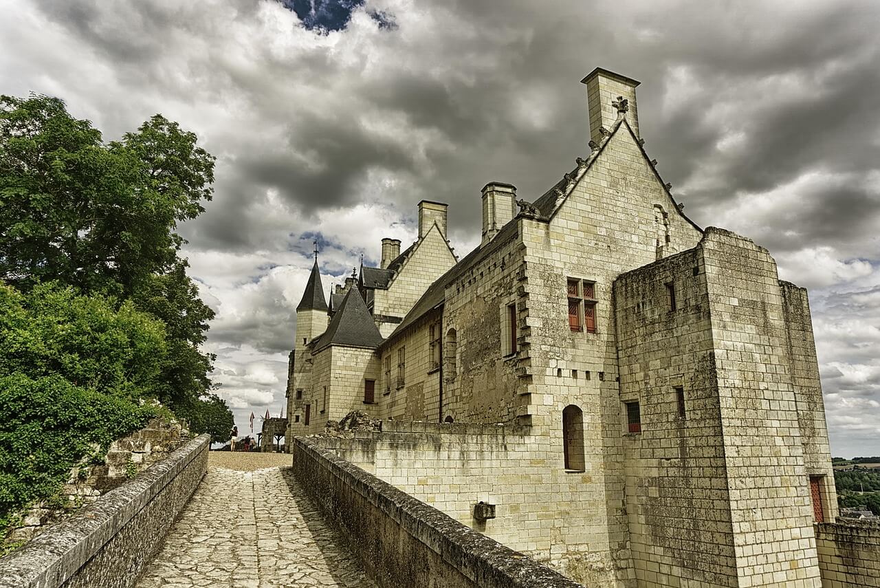 Chinon