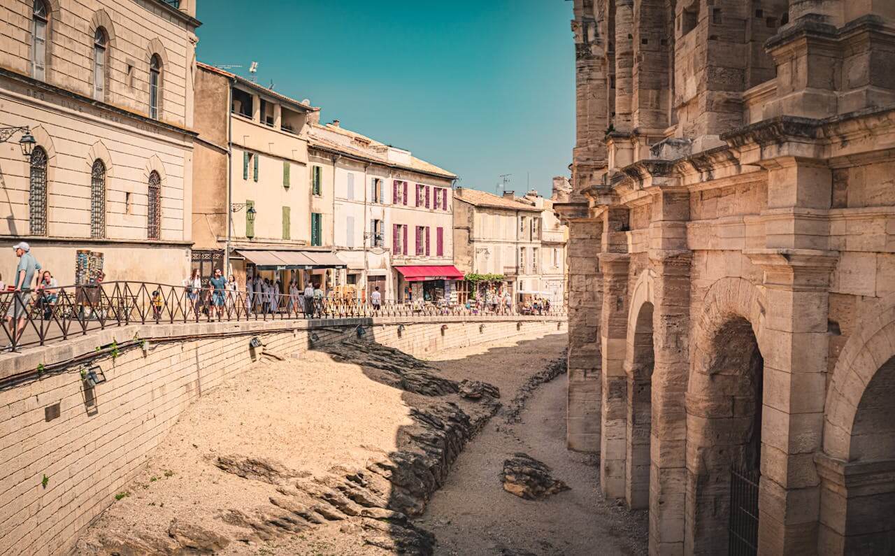 Arles
