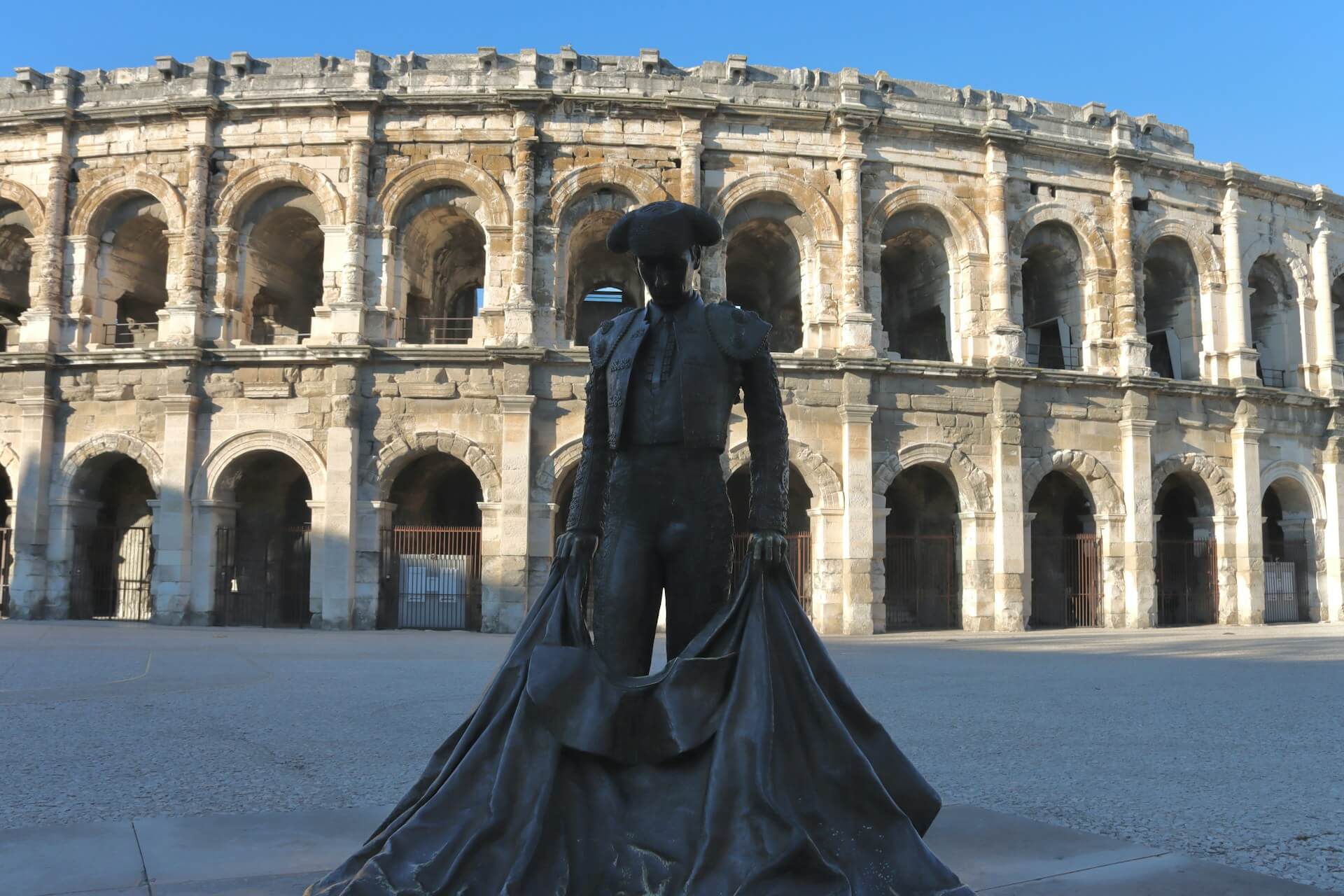 Nîmes
