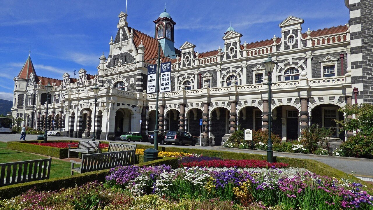 Dunedin & The Otago Peninsula