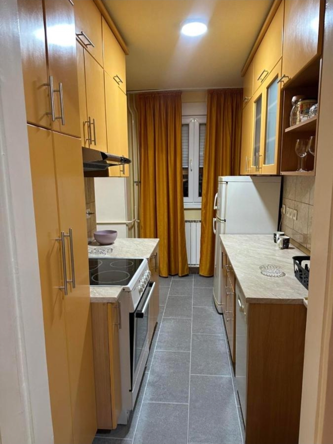 Apartman 2E