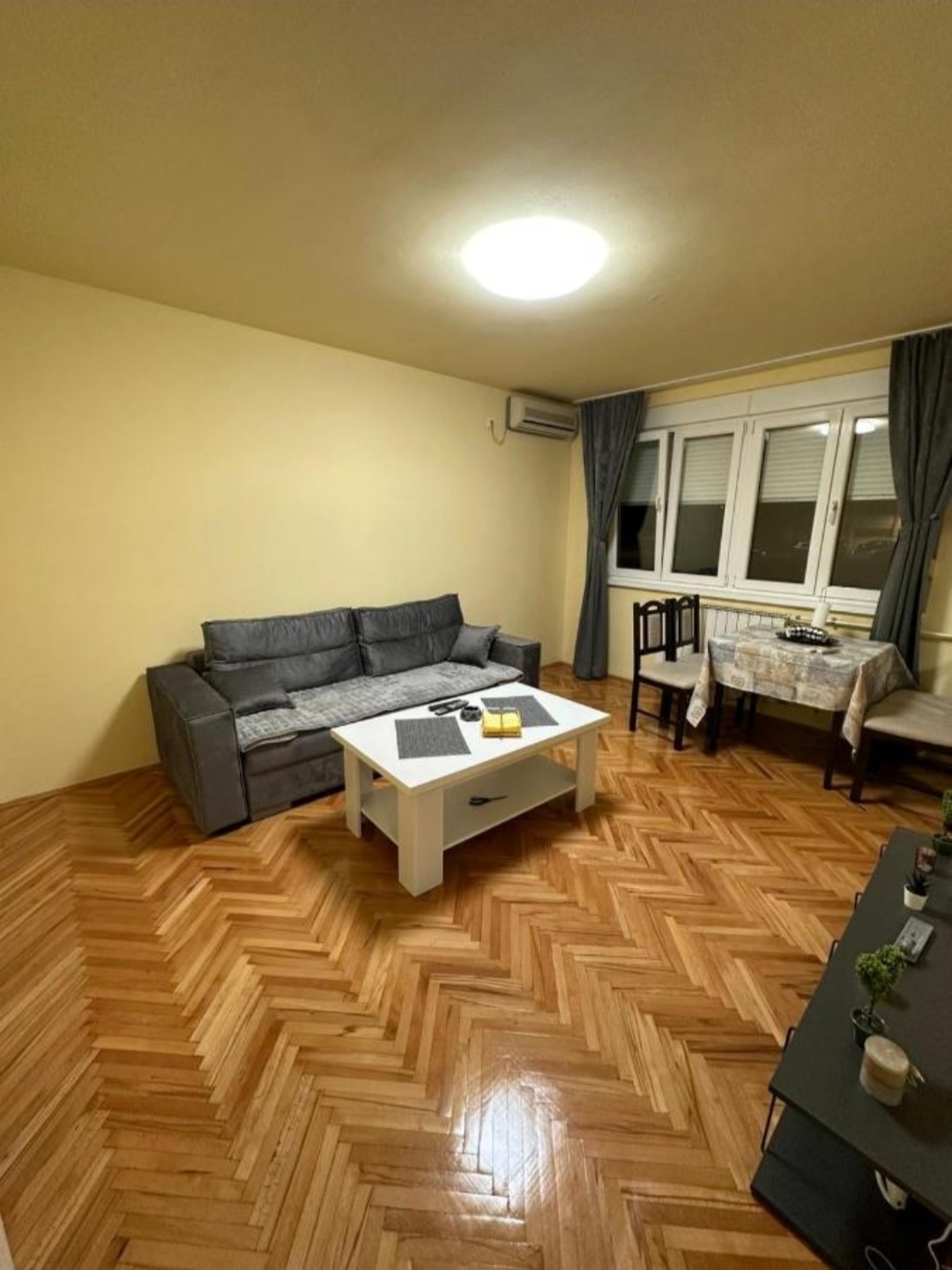 Apartman 2E