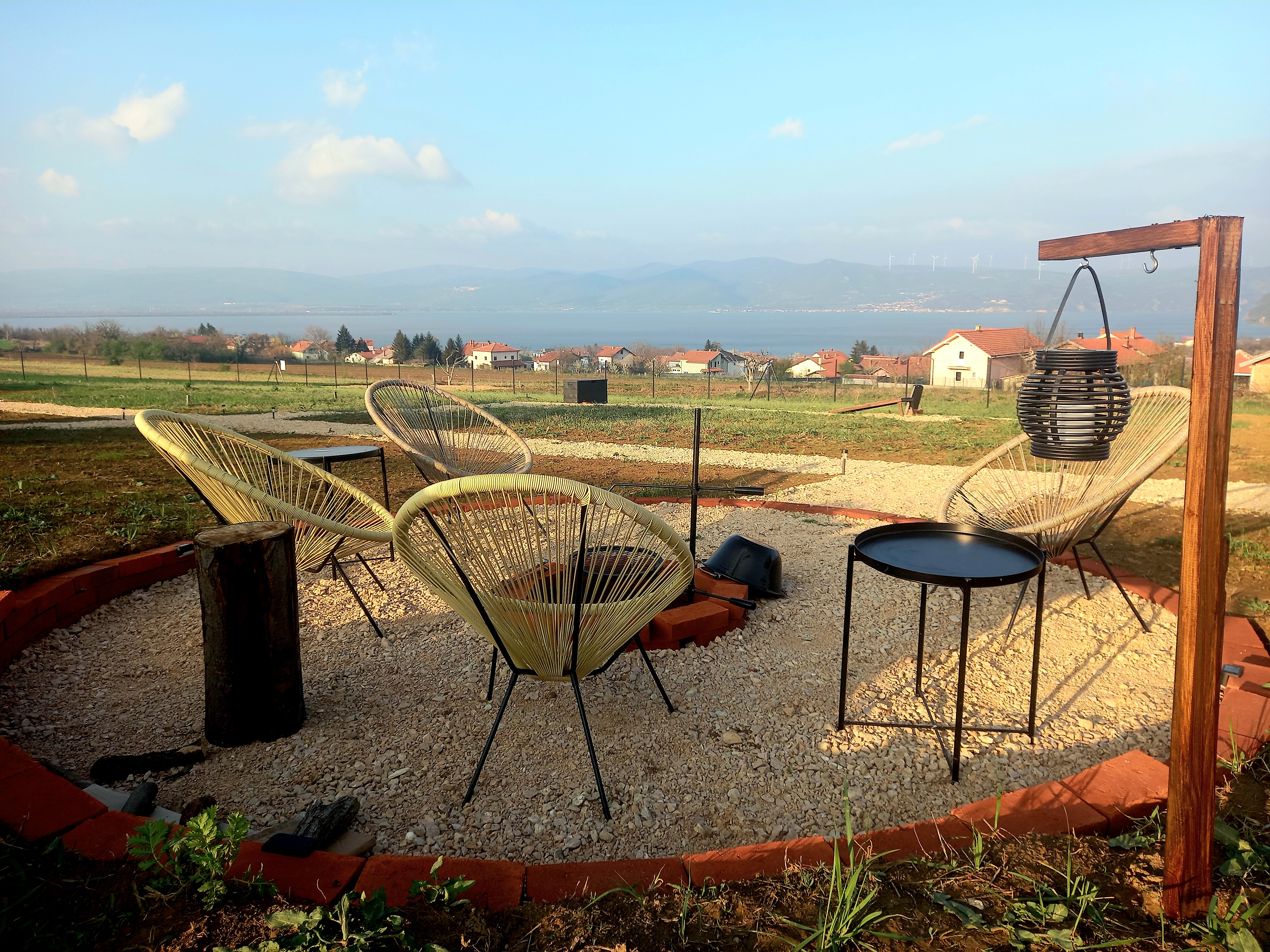 Od svitanja do sumraka - LUNA