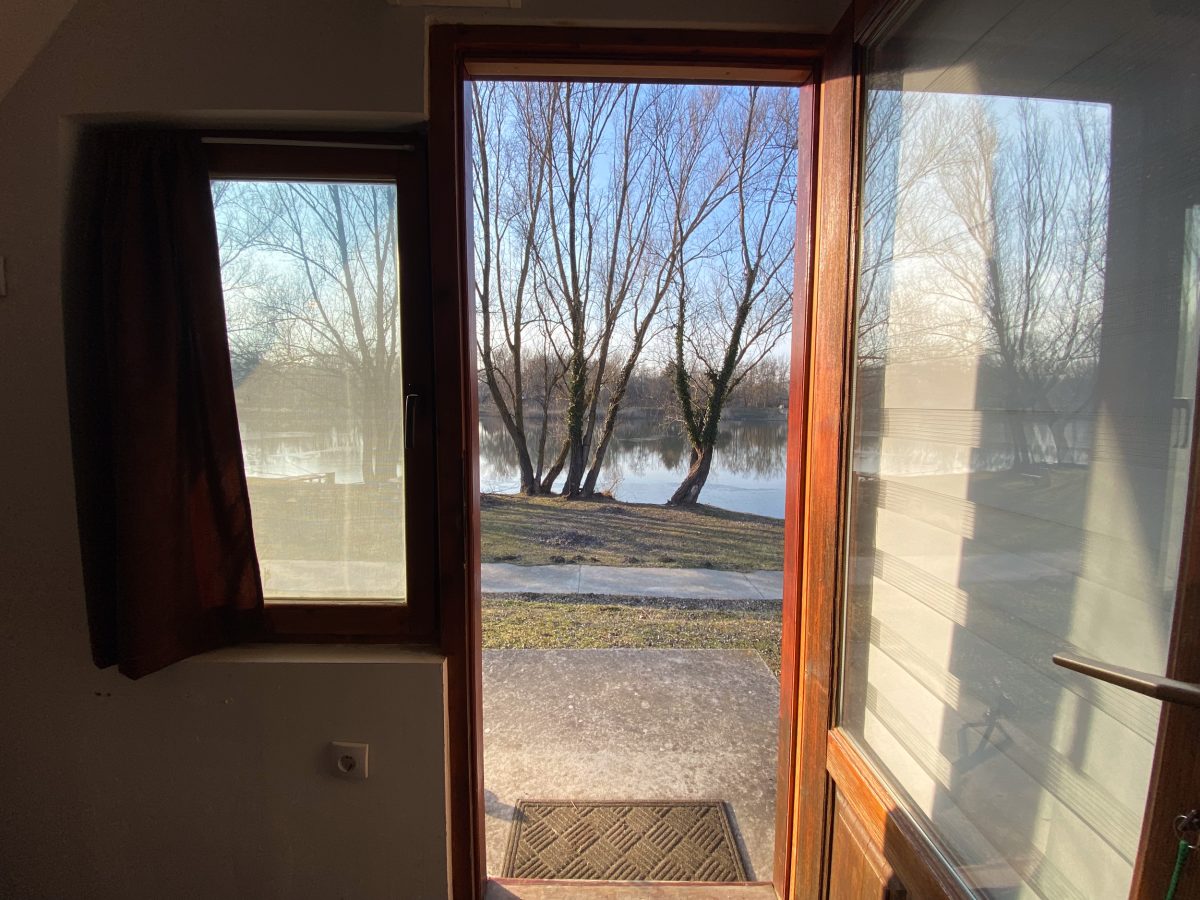 Ark Liberland Cottage 2