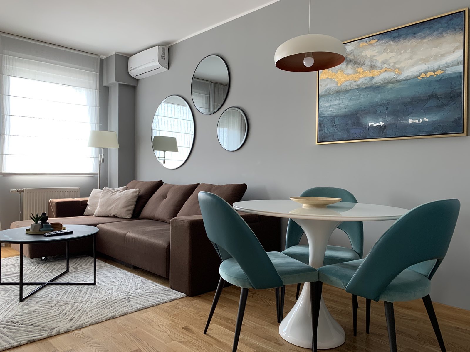Apartment with parking