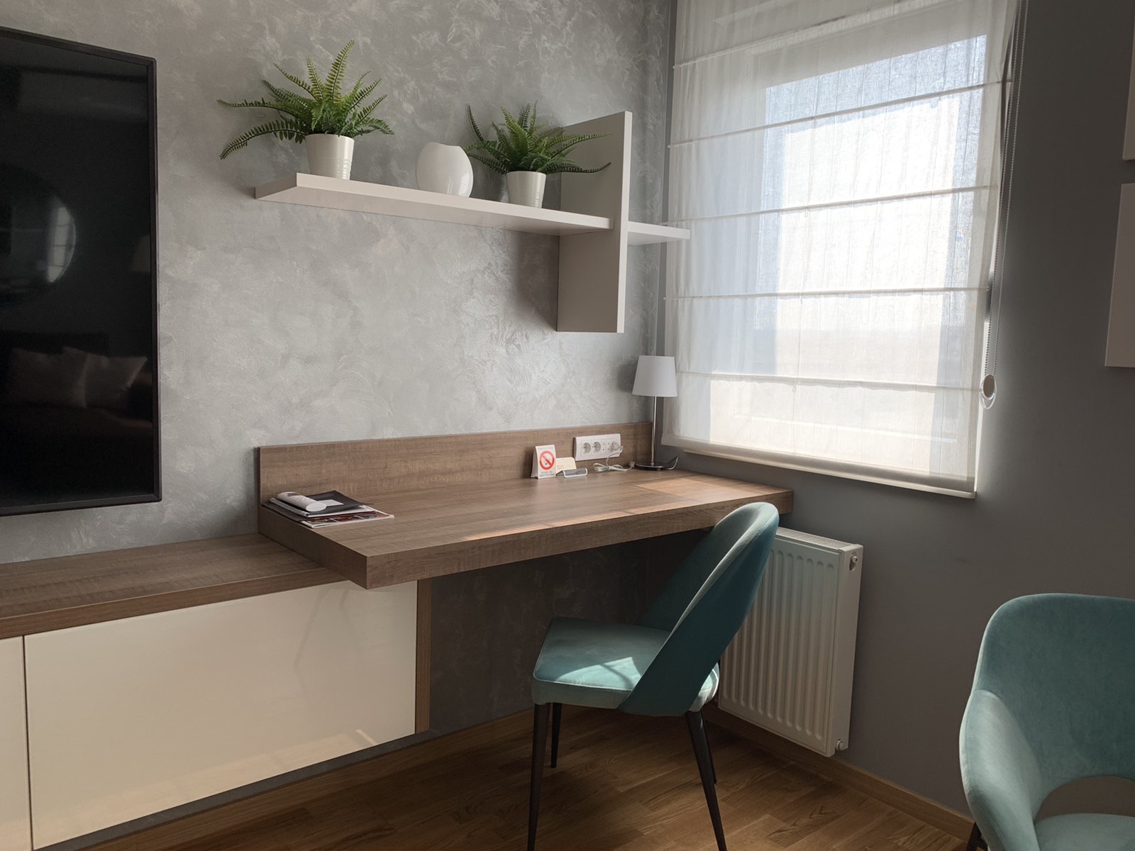 Apartment with parking