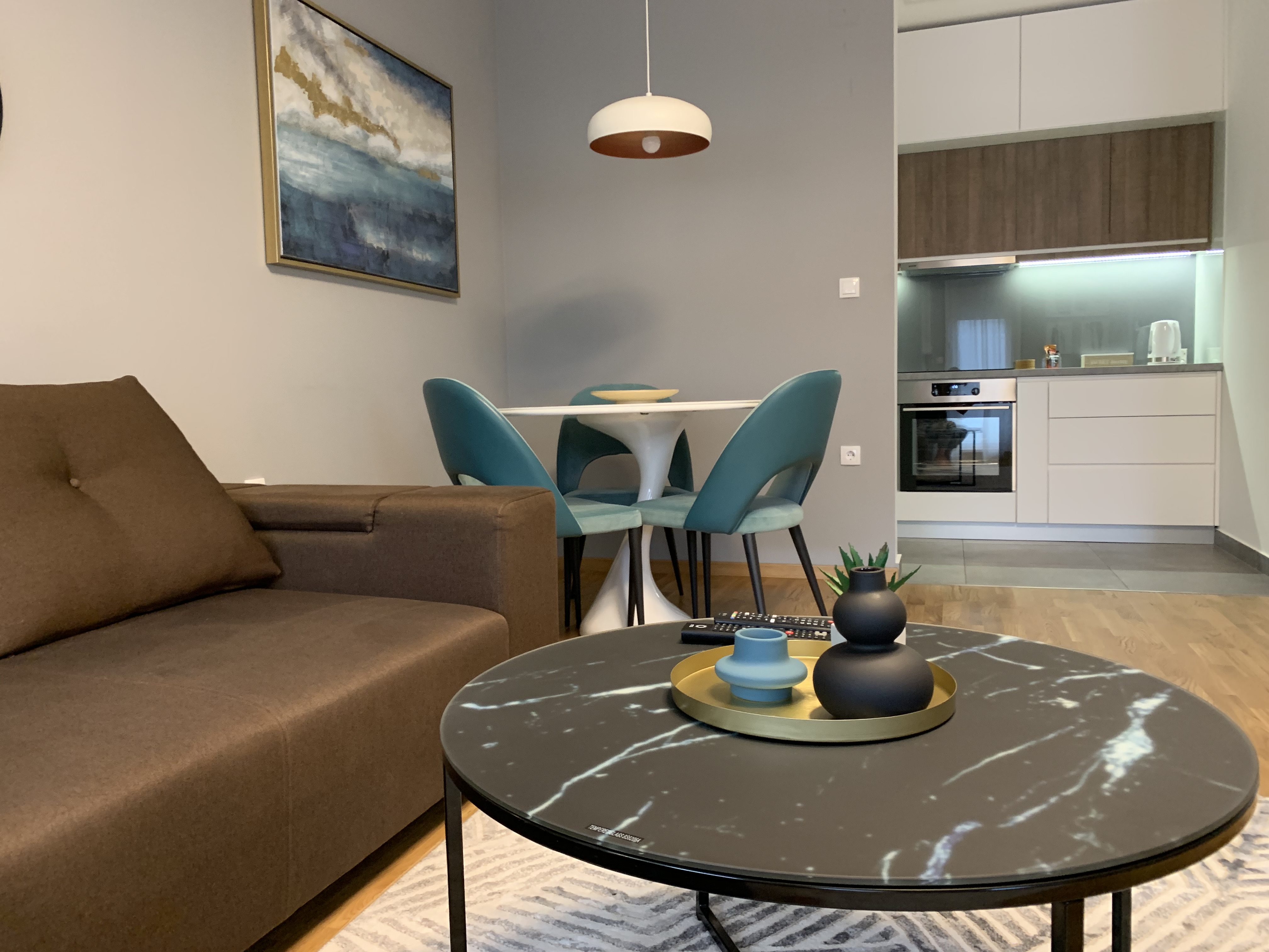 Apartment with parking