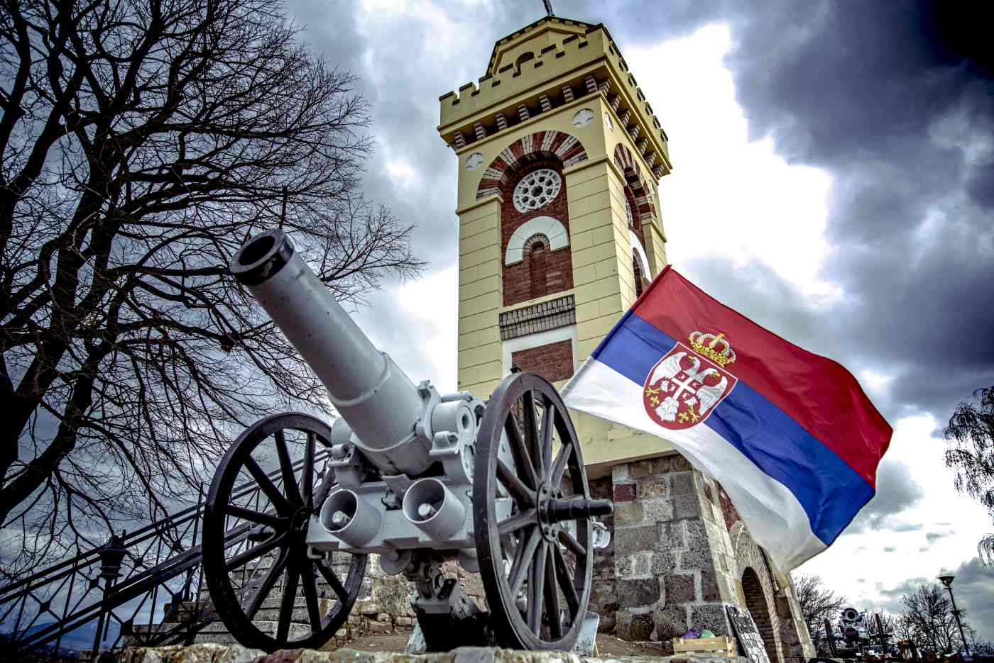 Spomenik na Čegru