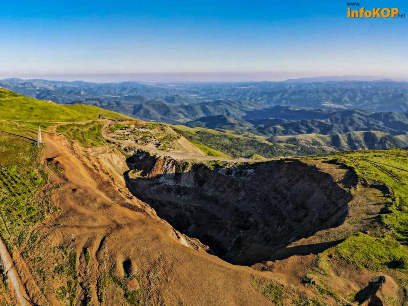 Obelisk na Suvom rudištu