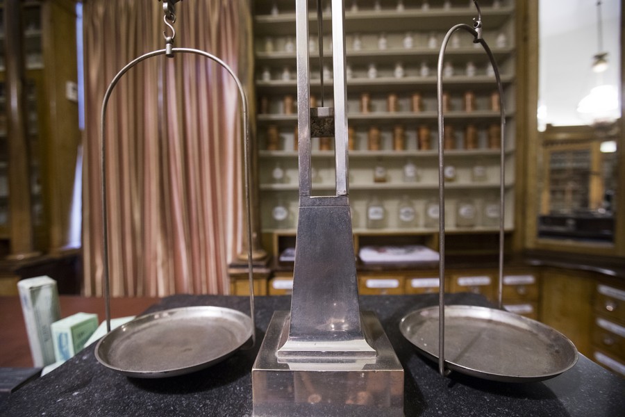 Apoteka na stepenicama